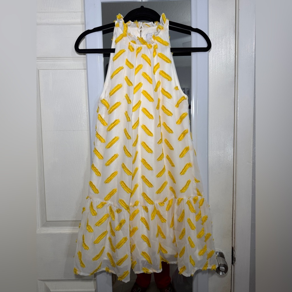 ALI & JAY White Dress with Yellow Embroidery